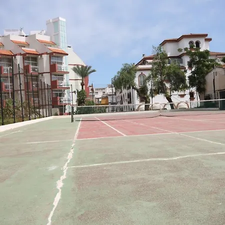Piso En Carihuela Palace * Torremolinos